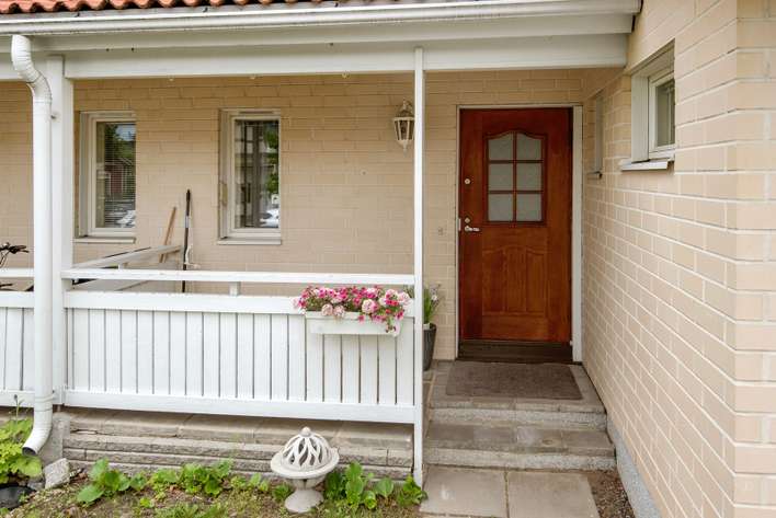 Rivitalo, 4h+avok+rt+s+2kph(2wc)+ terassi+parveke, 91 m², Keskusta / Tehdas – pohled 4