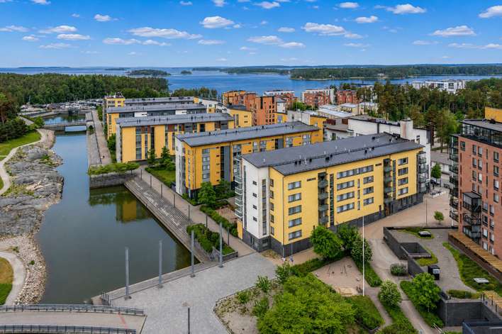 Kerrostalo, 3h+k+s+2xwc+2xlasit p., 95 m², Aurinkolahti, Helsinki