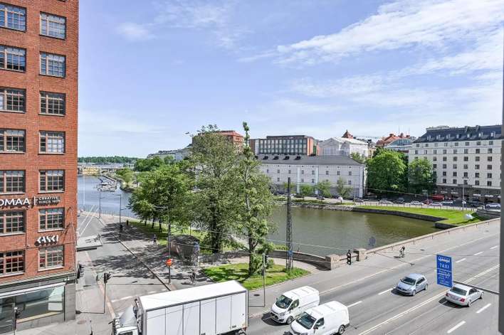 Liiketila, 355 m², Siltasaari
