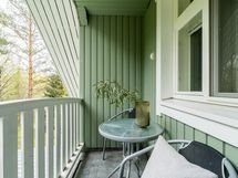 Makuuhuoneen parveke