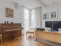 Työhuone, kirjasto / Arbetsrum, bibliotek