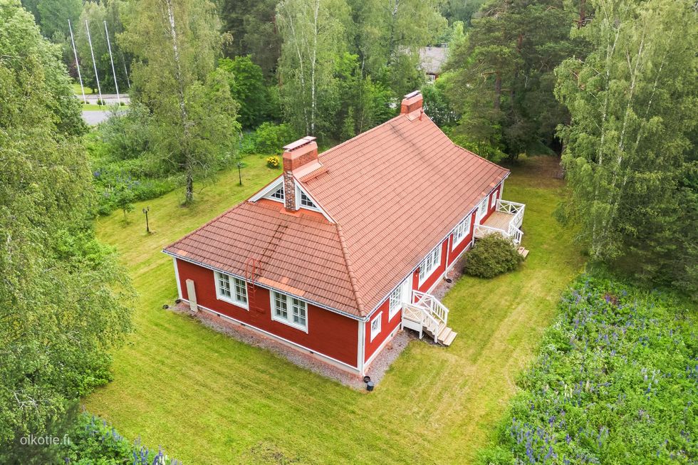 Suojaisa piha-alue