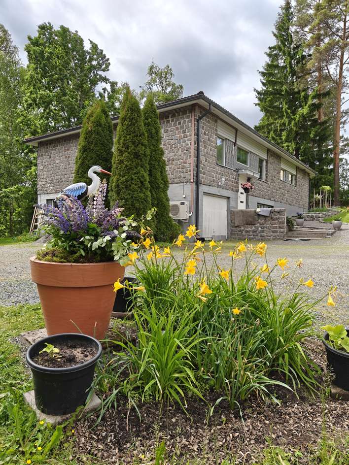 Omakotitalo, 5h + k+ khh+ 2x vh+ 3x wc+ phk+ ph+ uima-allas, autotalli ja varasto, 157/180 m², Keskusta, PARKANO