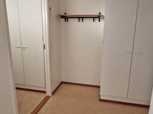 Eteinen
