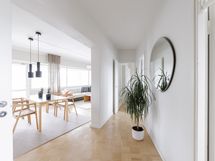 Näkymää eteisestä