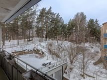 Maisemaa parvekkeelta.