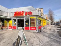 Lähikauppaan kävelet muutamassa minuutissa.