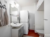 Wc eteisen vieressä