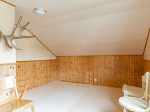 Yläkerran makuuhuone