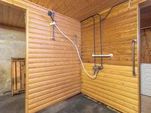 Pesutilat kellarissa