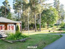 Kaunis luonto on läsnä