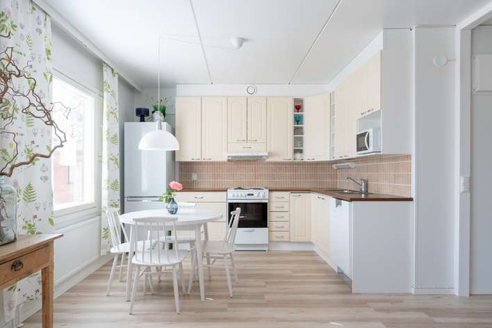 Kerrostalo, 3h+k+s+las.p, 79 m², Suorama