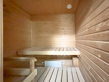 Asunnossa on oma sauna