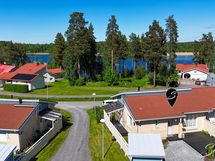 julkisivu/sisäänkäynti