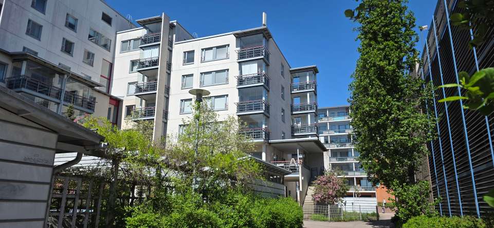 Kerrostalo, 3h+k+kph+s+eteinen, 67,5 m², Matinkylä, Espoo
