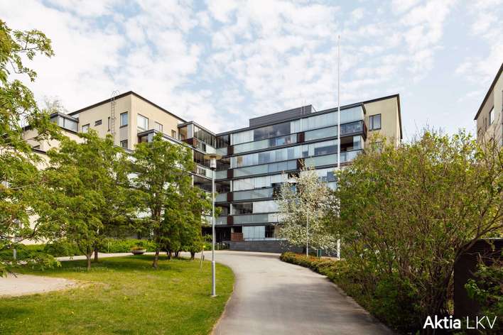 Kerrostalo, 2-3h,kph+s,wc, k, vh, p (yj 3h+k+s), 71,5 m², Niittykumpu, Espoo