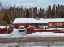 julkisivu