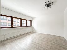 Toimivapohjainen ja valoisa koti ihastuttavassa Lauttasaaressa!