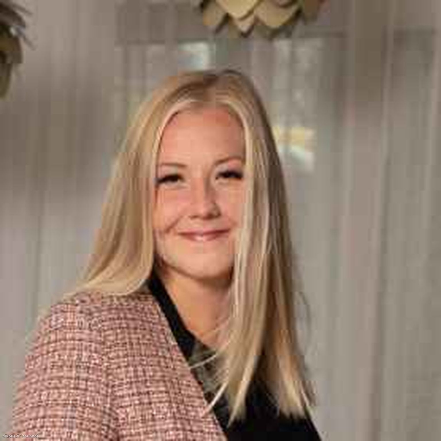 Janita ElorantaKuusisto Solid House Kiinteistönvälitys Oy, Salo