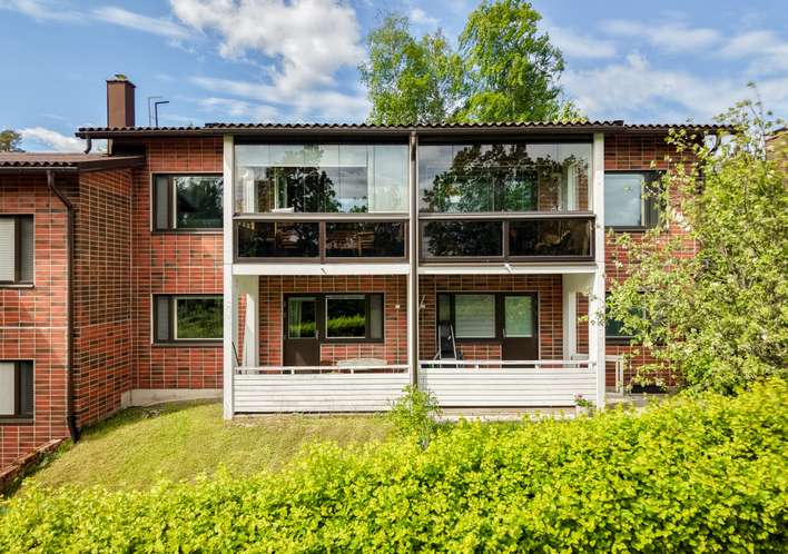 Rivitalo, 3h, k, kph, s, khh, wc, terassi, lasitettu p., 90 m², Rautakankare, Lahti