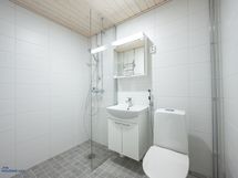 Kylpyhuone/WC