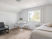 Yläkerran makuuhuone