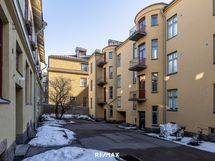 Taloyhtiön sisäpiha