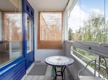 parvekelasit on poistettu julkisivuremontin yhteydessä.