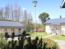 Näkymä makuuhuoneen ikkunasta