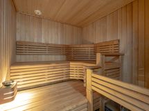 Kellarikerroksen sauna