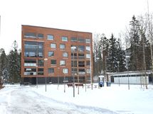 Talo, parvekejulkisivu