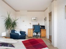 Suurin makuuhuoneista...