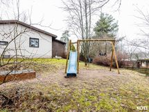 Taloyhtiön leikkipaikka