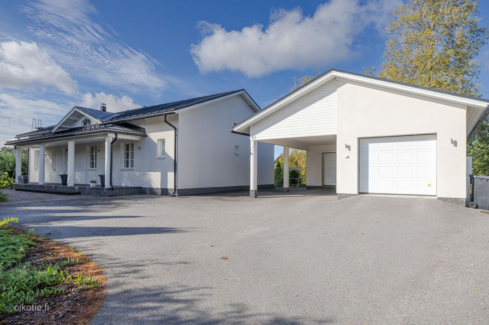 Köyhäinmaidentie 5 B; Gäddan alue, Mustasaari