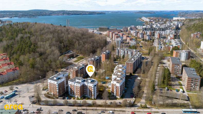 Kerrostalo, 3h+k+s+lasitettu pareveke, 76 m², Kartano, Lahti