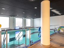 Naapuriyhtiön sauna- ja uima-allasosasto on vapaassa käytössä