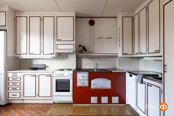 Omakotitalo, 4h, k, thk/khh, ph, s, wc, 109/147 m², Tikkakoski, Jyväskylä