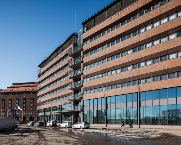 Liiketila, 1 359 m², Sörnäinen, Helsinki