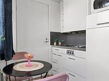 Pienen yksiön keittiö