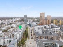 Kauppakeskus Columbus palveluineen lähituntumassa.