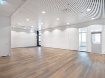 Eurocity, 998 m2, 2.krs