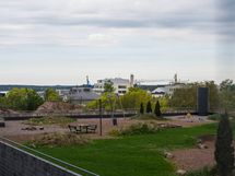 Parvekenäkymä meren suuntaan 