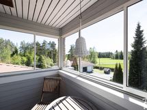 Yläkerran terassi