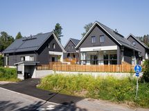 Yhtiössä neljä erillistaloa