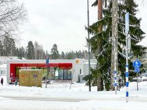 Lähikaupoille kävelee hetkessä.