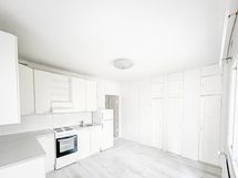 Toisen kerroksen kaksio rauhallisella alueella.