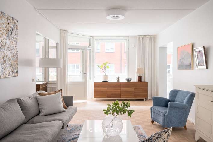 Kerrostalo, 5h, k, kph, 2wc, s, vh, las.parveke, 121,5 m², Ullanlinna – pohled 4