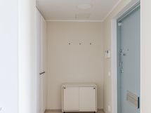 Eteinen