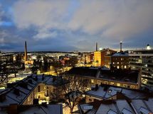 Näkymät huoneistosta ilta-aikaan
