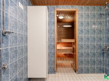 Kylpyhuone ja sauna